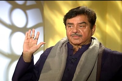 Kanhaiya Kumar said nothing anti national, save JNU from embarrassment: Shatrughan Sinha