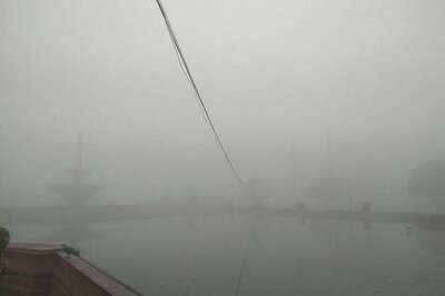 Experts Surprised by Sudden Dense Fog in Delhi