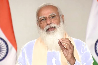 Free Food to The Poor, Insurance for Frontline Workers: PM Modi Raises Key Issues in Meet With Empowered Groups