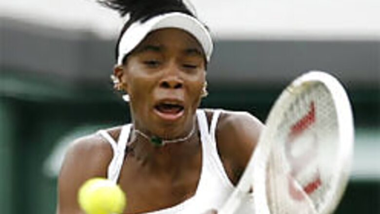 Williams, Federer cruise into the quarters