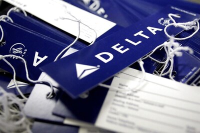 Delta Cancels Hundreds of Flights After Computer Meltdown