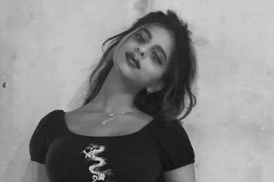 Suhana Khan's New Avatar in Monochrome is Driving Fans Crazy on Internet; See Here