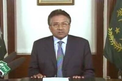 Pak govt formation set in motion, Mush summons House