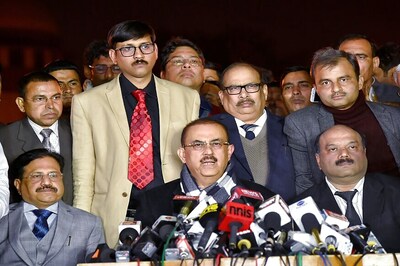 Supreme Rift: Revolting Judges Say No Constitutional Crisis, Bar Associations Step in to Mediate