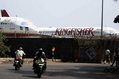 Kingfisher to return aircraft, sees pilot exodus