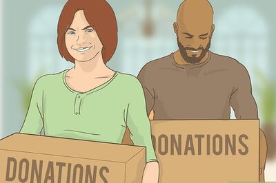 How to Practice Giving Throughout the Holiday Season