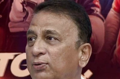 'If I Could See Them in My Last Moments…': Gavaskar Gets Teary-eyed as he Makes a 'Dhoni Wish' - WATCH