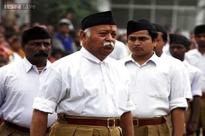 As Modi government completes 1 year in office, RSS decides to tone down its criticism