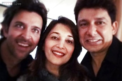 Snapshot: Madhuri Dixit-Nene posts a selfie with husband Shriram Nene, Hritihik Roshan