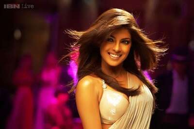 Priyanka Chopra to promote Banarasi saris