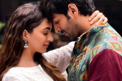 Satyaprem Ki Katha: Kartik Aaryan-Kiara Advani Strike Romantic Pose As They Begin Shoot; See Pic