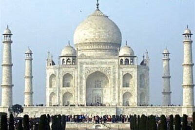 Watchtowers, CCTVs to watch over Taj Mahal's security
