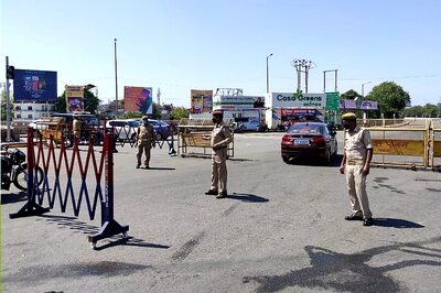 UP Govt Says Manufacture of Alcohol Only for Sanitisers, Decision on Beer & Wine Sale Post April 20