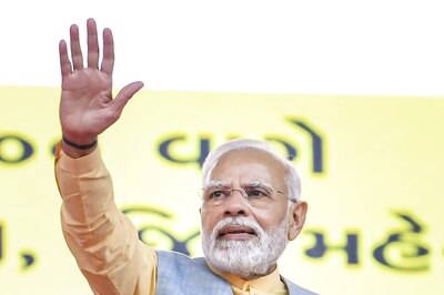 PM Modi to Inaugurate DefExpo, Launch Development Projects in Gujarat