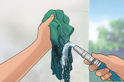 How to Get Gasoline Smell Out of Clothes