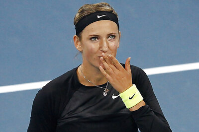 Azarenka beats Radwanska in straight sets to reach the final