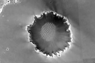 Mars Opportunity 'keeps on tickin'