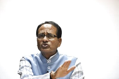 All Liquor Shops Across MP to be Shut Down in Phases: Shivraj Singh Chouhan