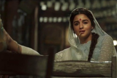 Shah Rukh Khan, Ranveer Singh, Priyanka Chopra Shower Love on Alia Bhatt's Gangubai Kathiawadi Teaser