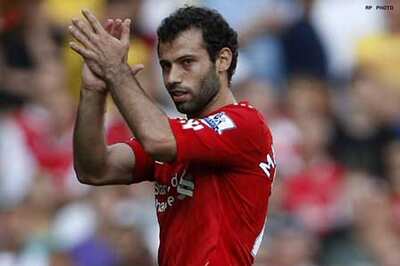 Hodgson hopes to keep Mascherano