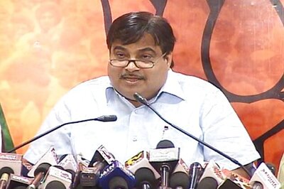 Cong playing votebank politics on terrorism: Gadkari