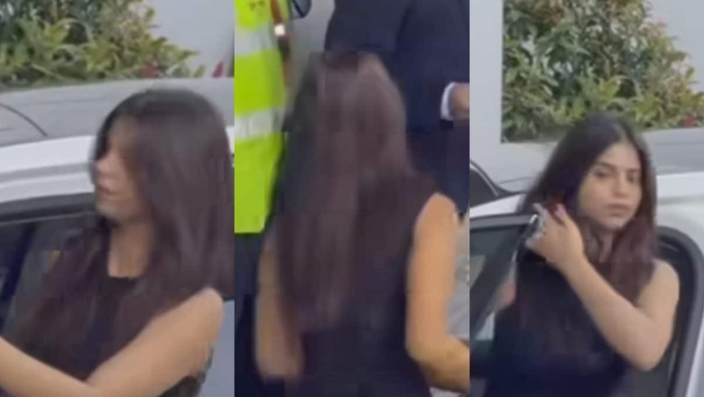 Shah Rukh Khan's Daughter Suhana Khan Slays Her Airport Look As She Heads For The New Year Vacay; Watch