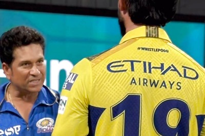 'MasterClass Between the Headmaster and a Student': CSK Player Ajay Mandal Shares Pictures With Sachin Tendulkar After MI Clash