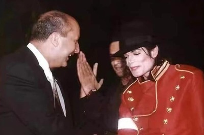 When Anupam Kher ‘Broke The Barricade' To Meet Michael Jackson