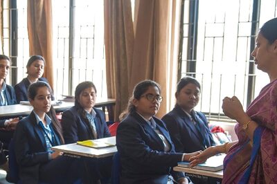 SC Directs Rajasthan Govt to Reimburse 70% Salary Paid to Teachers of School Shut in 2011