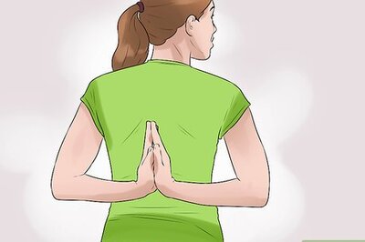 How to Massage for Shoulder Blade Pain