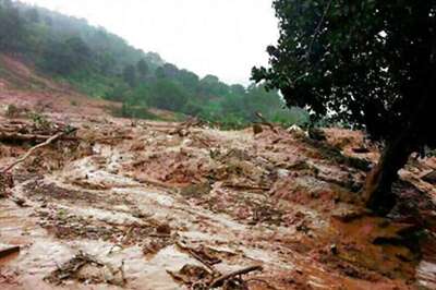 Srinagar-Jammu Highway Shut Due to Landslides