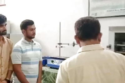 Meet Dr Anil Kumar Singh, The Azamgarh Professor Who Redefined 'Those Who Try Never Lose'