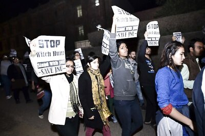 Afzal Guru row: FTII, 40 central varsities extend support to JNU students