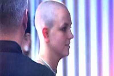 Britney Spears breaks down in rehab