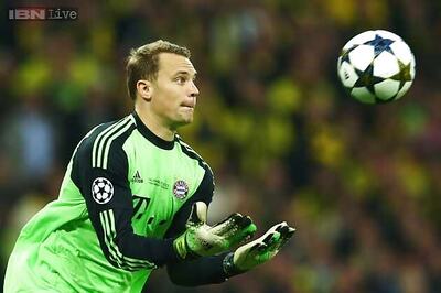 Manuel Neuer aims to end Ronaldo, Messi grip on FIFA player award