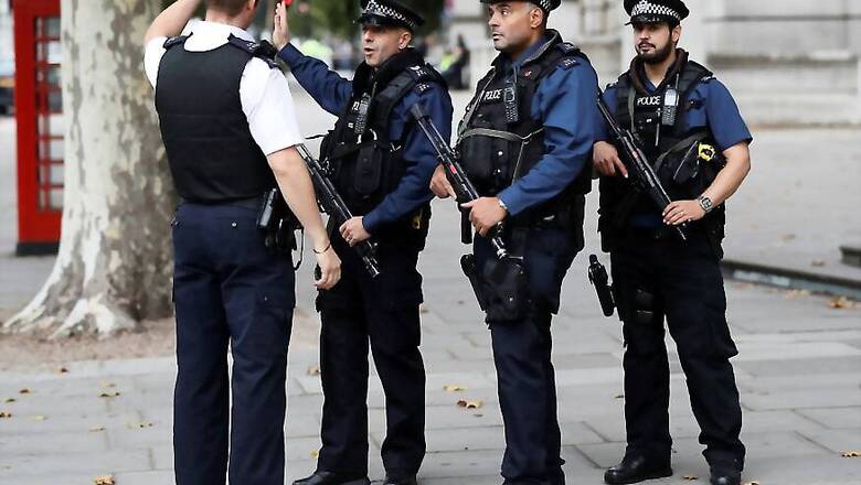 UK Police End Armed Hostage-taking at English Leisure Complex