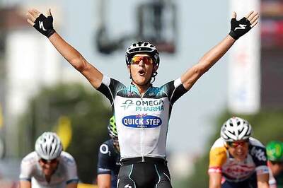 Italian Trentin wins Tour de France stage 14