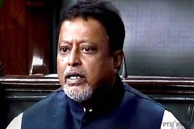 Mukul Roy seeks 15 days time, CBI says no