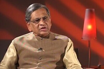 Act against terror to resume talks, Krishna tells Pak