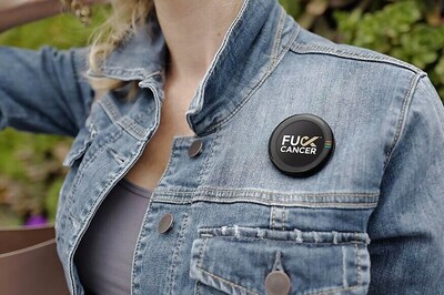 Beam Smart Badge: Now Wear GIFs Through This Customisable Digital Badge