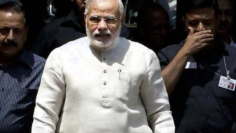 Triumphant Modi thanks Haryana, Maharashtra for BJP's record victory
