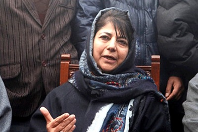 Congress Demands J&K CM Mehbooba's Resignation Over Flag Remarks