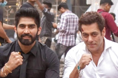 Kisi Ka Bhai Kisi Ki Jaan: Salman Khan Ropes In Boxer Vijender Singh, Drops Boys Gang Pic From Sets