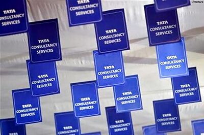 TCS gains on earnings; Infosys extends falls