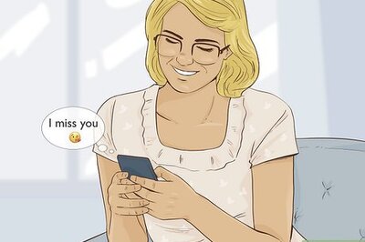 Missing Your Girlfriend? 12 Ways to Feel Better Instantly and Connect with Her