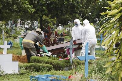 Global Coronavirus Cases Near 7 Million as Outbreak Grows in Brazil, India