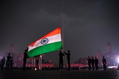 Republic Day 2021: Significance and Evolution of Indian National Flag Over the Years