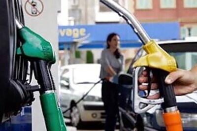 Oil falls after hitting record $75.78