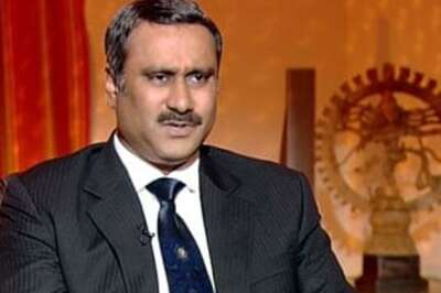 Ramadoss, Velu quit Manmohan ministry