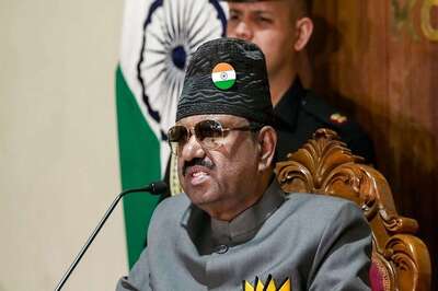 Bengal Governor Dubs Speaker Administering Oath to 2 TMC MLAs 'Violation of Constitution'